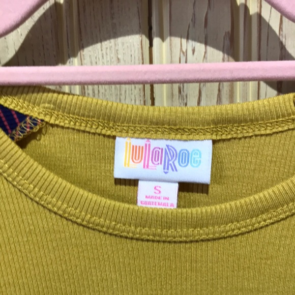 NWT LuLaRoe Randy Shirt - Picture 2 of 3